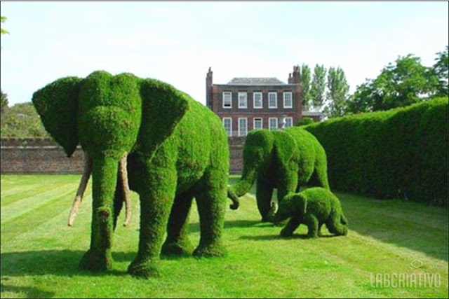 Escultura de um grupo de elefantes, surpreendente !!!