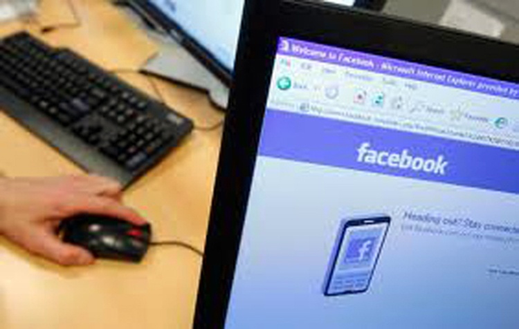 Empregado move processo contra patrão por violação da sua página no Facebook