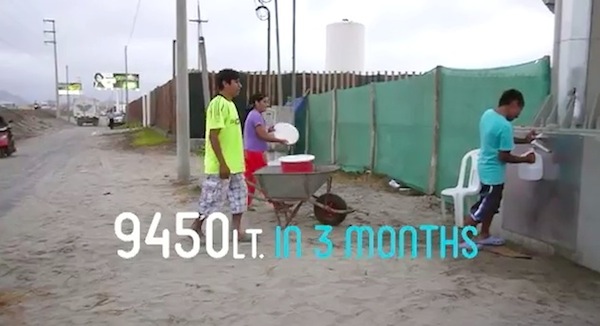 Outdoor em Lima coleta água potável do ar