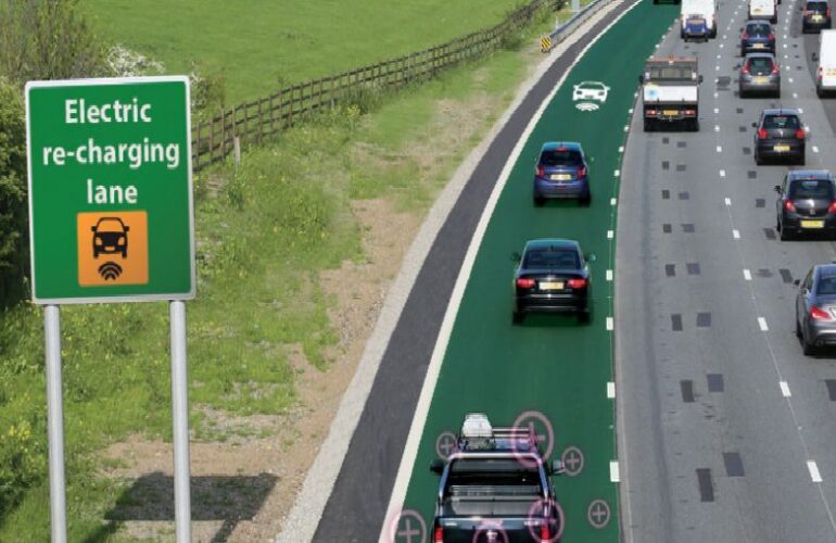 Reino Unido testa ruas que recarregam seu carro elétrico enquanto você dirige
