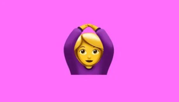 Saiba o significado do emoji da mulher com as mãos na cabeça!